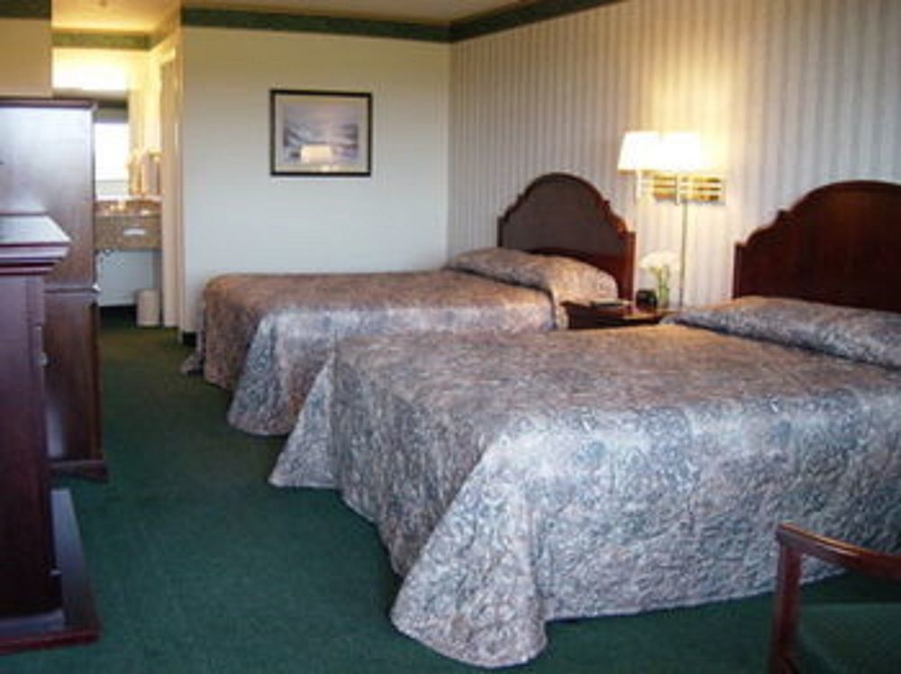Emerald Dolphin Inn & Mini Golf Fort Bragg Eksteriør billede